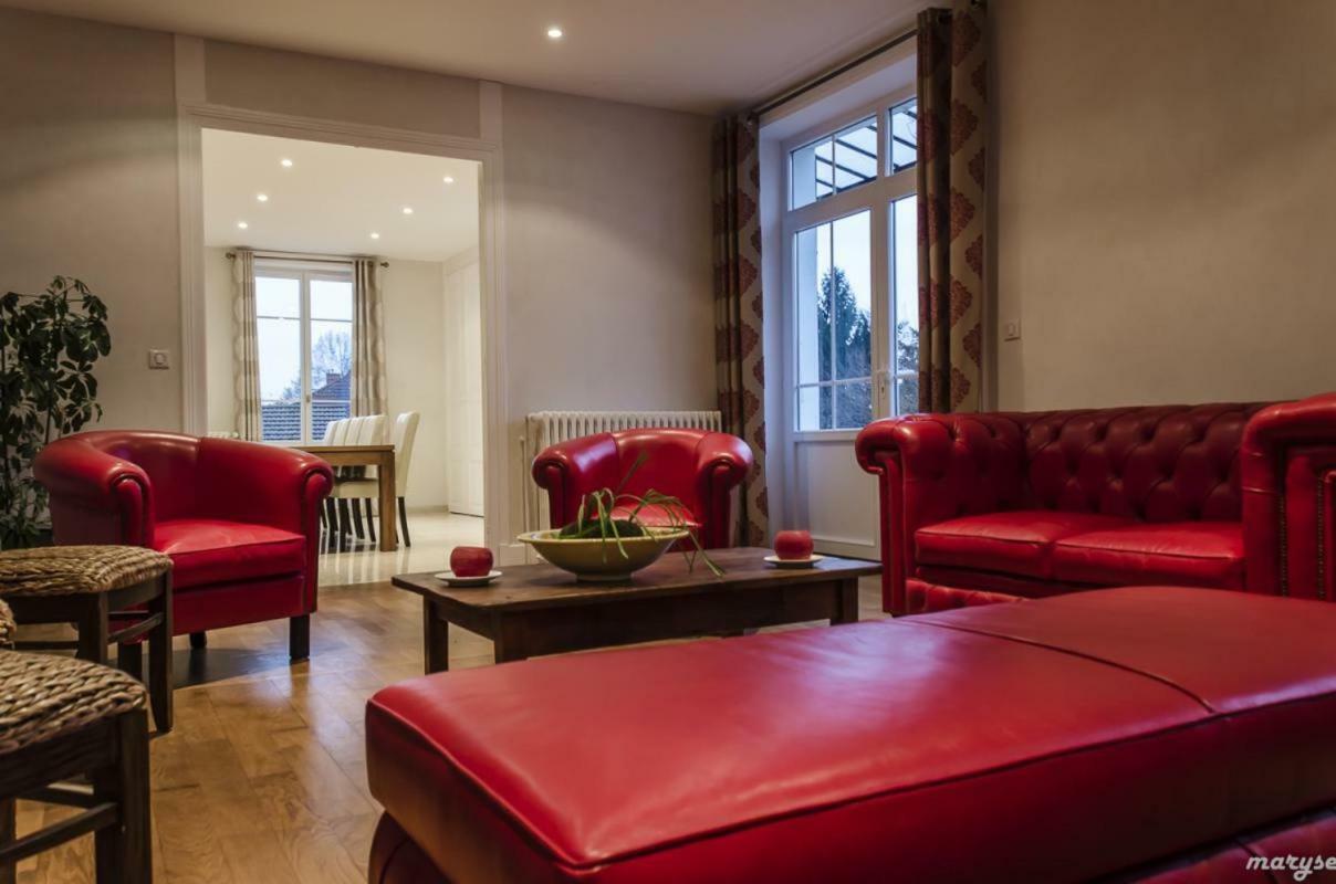 Villa La Maternite Villieu Екстериор снимка