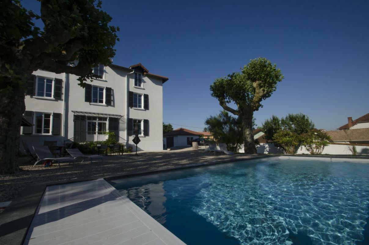 Villa La Maternite Villieu Екстериор снимка